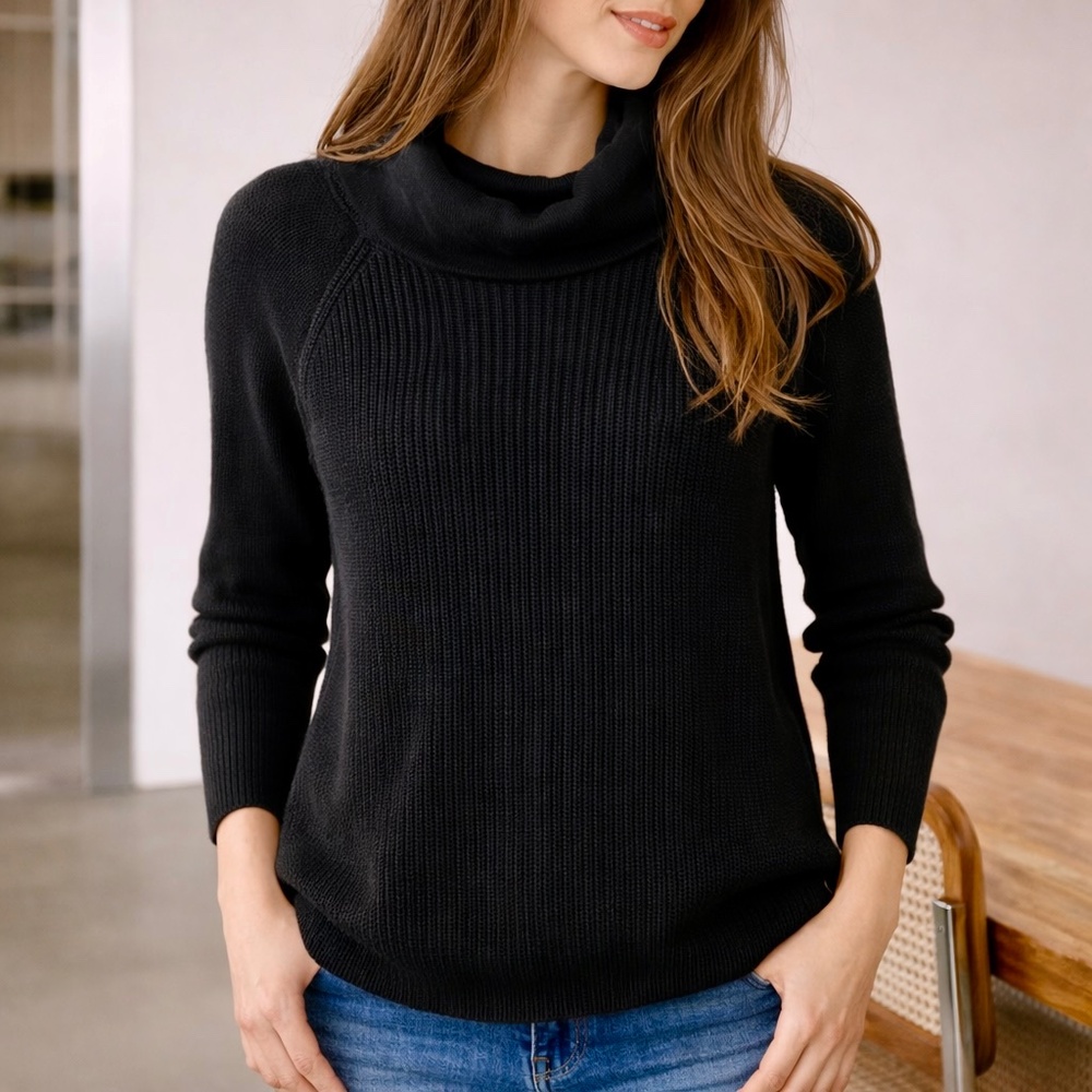 LOFT Classic M Black Ribbed Turtleneck Ranglan Sweater Curved Hem